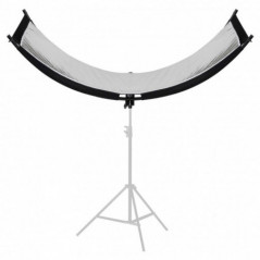 Quadralite Crescent - zakřivený beauty reflektor 60 x 145 x 50 cm