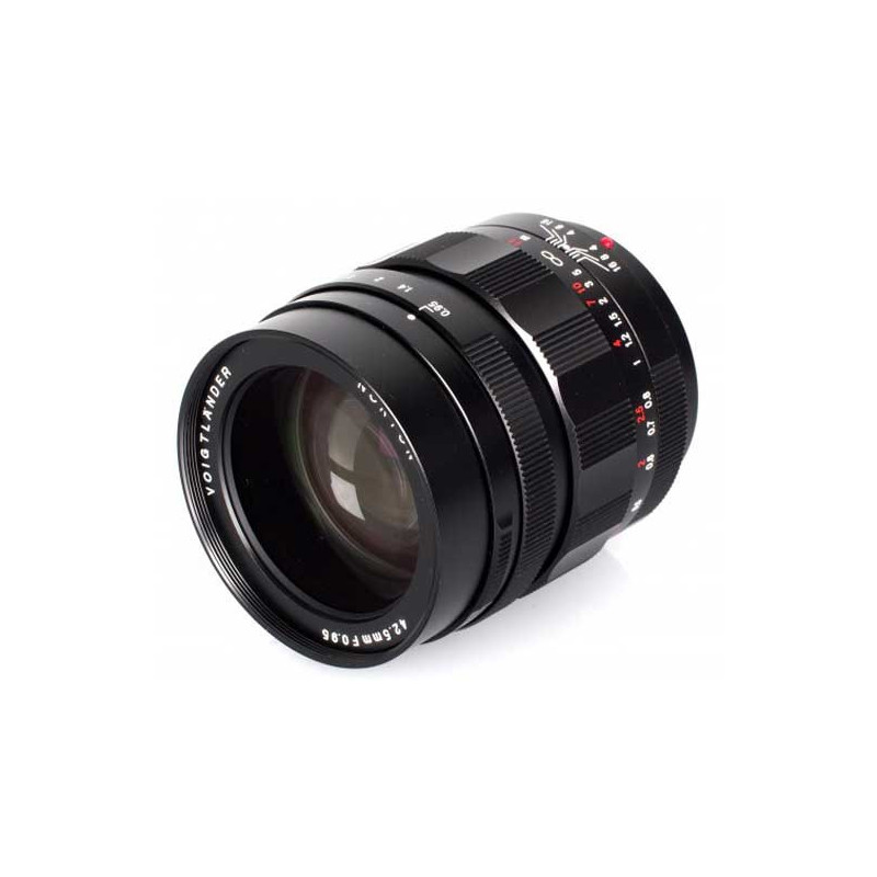 Voigtlander Nokton 42.5mm f/0.95 lens for Micro 4/3