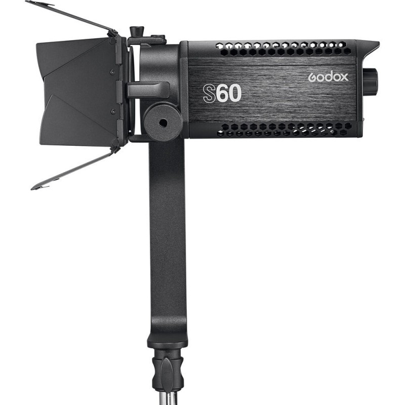Godox S60 Illuminatore a LED con messa a fuoco e frangiflusso – 8