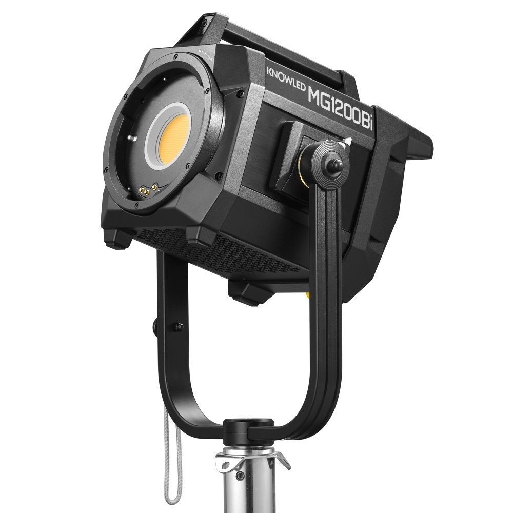 Godox KNOWLED MG1200Bi LED Light - product image 11